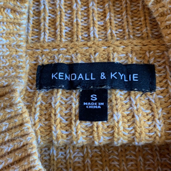 Chunky knit Sweater - Picture 3 of 3